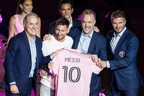 Choáng với giá vé xem trận ra mắt của Messi tại Mỹ