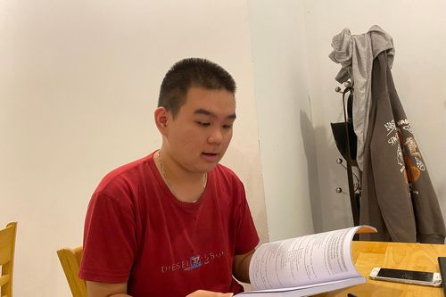 Nam sinh Đà Nẵng chia sẻ cách ôn thi đỗ thủ khoa khối C
