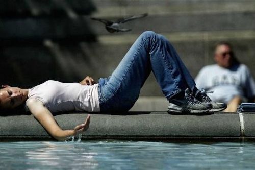 Nhiệt độ liên tục lập kỷ lục cao mới, WHO cảnh báo những 'hậu quả khôn lường'