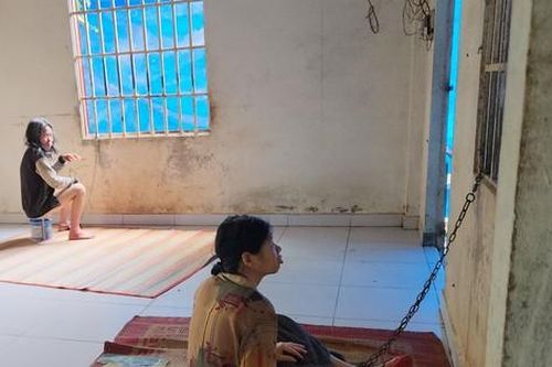 Cám cảnh 3 phụ nữ bị xích, nhốt ở Lâm Đồng