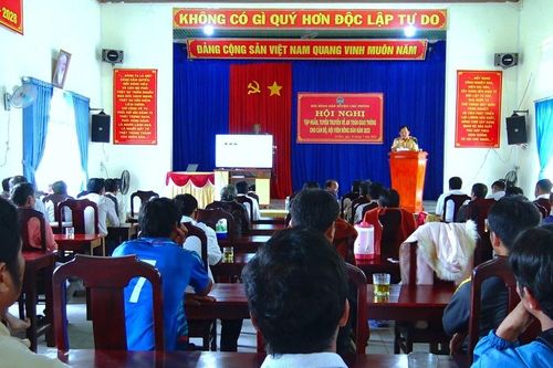 Chư Prông tập huấn an toàn giao thông cho hội viên, nông dân