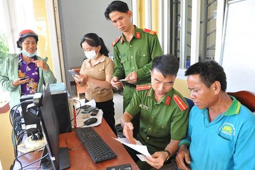 Tiếp bước các anh, giữ bình yên buôn làng (kỳ cuối)