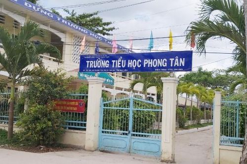 Nữ kế toán 'chuyển nhầm' hàng trăm triệu đồng vào tài khoản của chồng