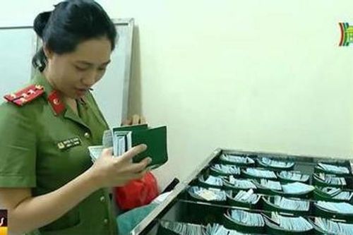 Hộ chiếu Việt Nam tăng 6 bậc xếp hạng toàn cầu