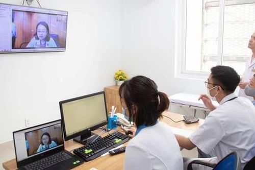 Thúc đẩy chuyển đổi số y tế với phần mềm chăm sóc sức khỏe từ xa 'Bác sĩ cho mọi nhà'