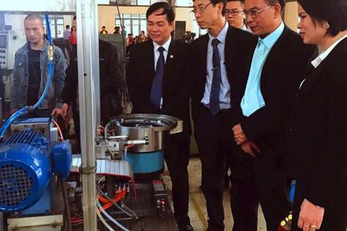 Công ty cổ phần Khóa Việt - Tiệp Hành trình 49 năm xây dựng, phát triển
