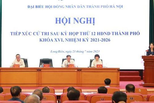 Nhiều vấn đề cử tri quận Long Biên quan tâm được giải đáp cụ thể