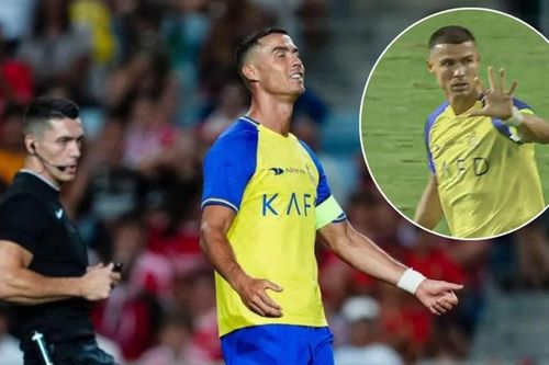 Đen như Ronaldo: Xin đá thêm 5 phút để gỡ gạc, đội nhà thua đậm hơn