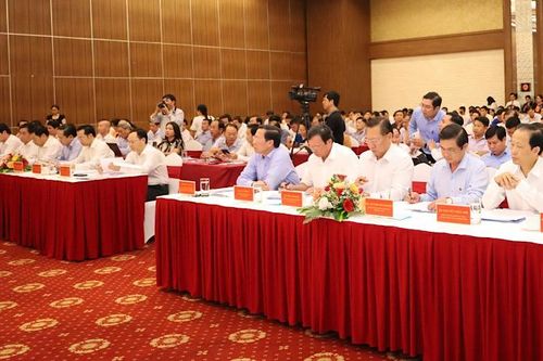Hợp tác phát triển kinh tế-xã hội giữa TP Hồ Chí Minh với đồng bằng sông Cửu Long