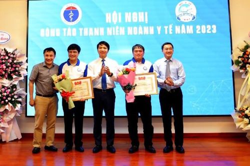 Bộ Y tế khuyến khích, tạo điều kiện cho cán bộ trẻ cống hiến