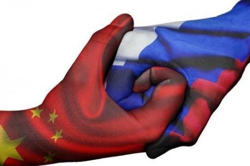 'Người thứ ba' xen giữa mối quan hệ Nga-Trung Quốc, âm thầm tài trợ cho kinh tế Moscow?