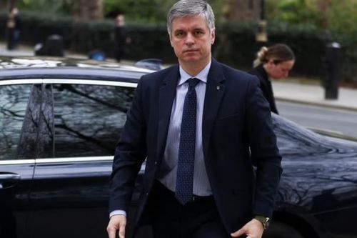 Đại sứ Ukraine tại Vương quốc Anh bị cách chức vì chỉ trích ông Zelenskyy