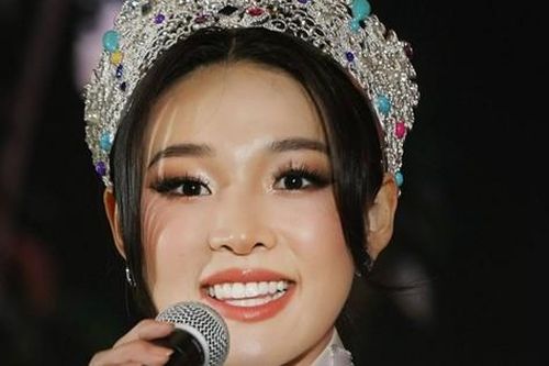 Đương kim Hoa hậu Trái Đất: 'Tôi thích đến Cần Giờ của Việt Nam'