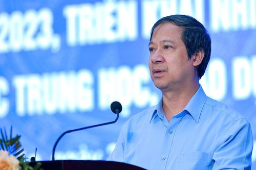 Bộ GD-ĐT yêu cầu không làm khó học sinh lớp 10 chuyển trường