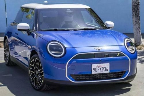 Những hình ảnh đầu tiên về xe điện Mini Cooper 2024