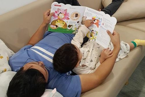 Mẹ giúp con có 'tuổi thơ không smartphone' nhờ những điều đơn giản mỗi ngày