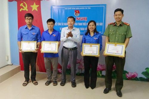 Huyện đoàn Tri Tôn huy động hơn 1,1 tỷ đồng thực hiện các công trình, phần việc thanh niên