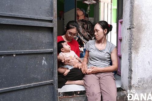 Niềm tin vào tương lai của nữ thủ khoa kép