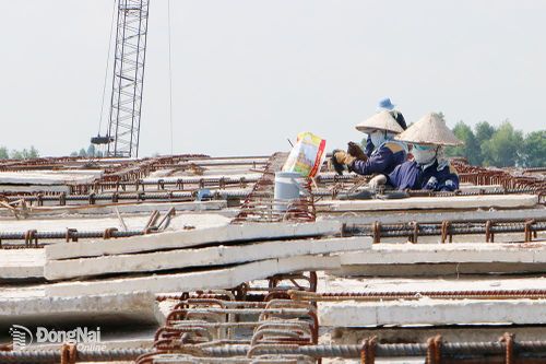 Mòn mỏi chờ các công trình giao thông đột phá