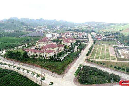 Khai thác tiềm năng, lợi thế, đẩy mạnh phát triển KT-XH