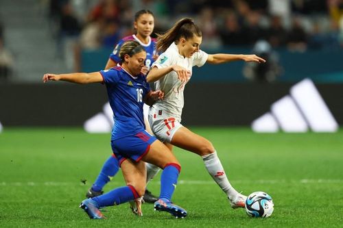Đội tuyển nữ Philippines thua Thụy Sĩ 0-2