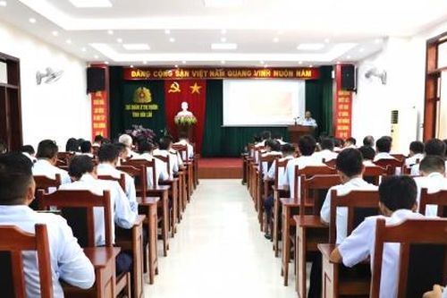 Quản lý thị trường Đắk Lắk: Xử lý vi phạm, thu nộp ngân sách gần 3,8 tỷ đồng trong 6 tháng