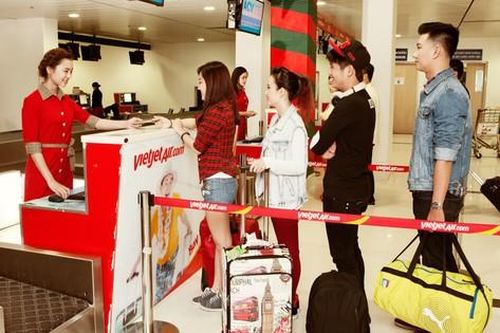 Hoàn tiền cho hành khách nếu chuyến bay bị chậm từ 5 tiếng