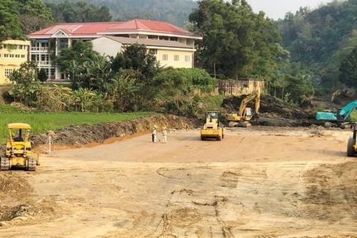 Bí thư tỉnh ủy Bắc Kạn chỉ đạo 'trảm' nhà thầu chây ì, gây chậm tiến độ dự án đường Ba Bể - Na Hang