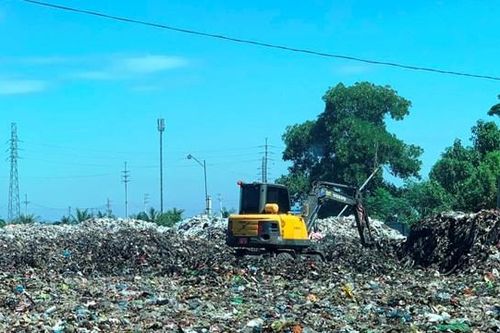 Ô nhiễm vì bãi rác quá tải