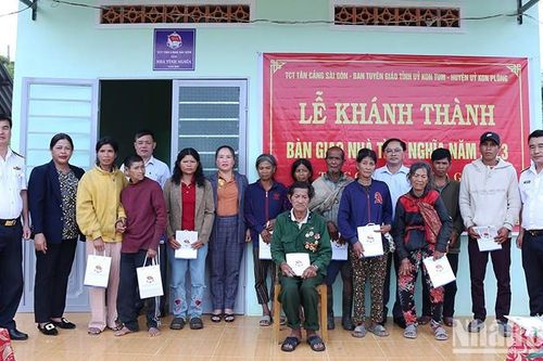 Nhiều hoạt động đền ơn, đáp nghĩa tại Kon Tum