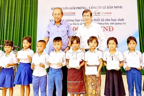 Thắp sáng ước mơ nơi biên cương