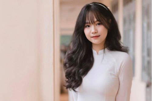 Nữ sinh huyện miền núi xuất sắc giành điểm tuyệt đối môn Lịch sử