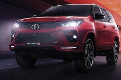 Toyota Fortuner 2023 phiên bản nâng cấp sẽ ra mắt tháng 8/2023