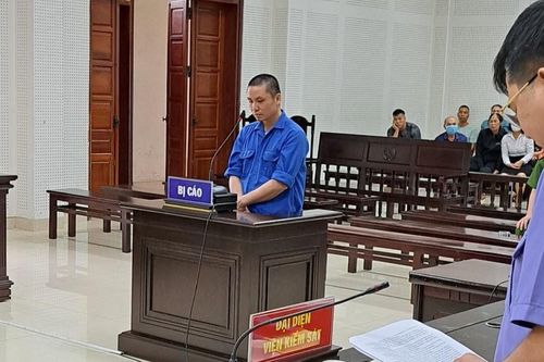 Án tù cho nam thanh niên lao ô tô lên vỉa hè định giết 5 người
