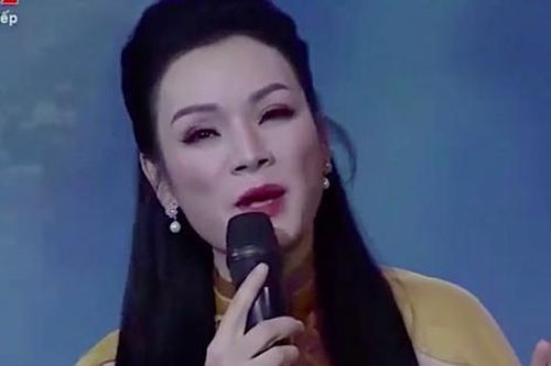 NSND Quốc Hưng, Tân Nhàn xúc động hát về 'thời hoa lửa'