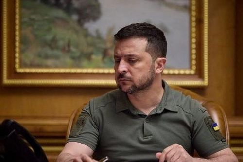 Ukraine nói sắp tăng tốc phản công, Crưm sơ tán người dân vì nổ kho đạn
