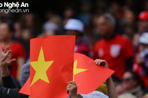 Khoảnh khắc lịch sử khi Quốc ca Việt Nam vang lên ở đấu trường World Cup nữ
