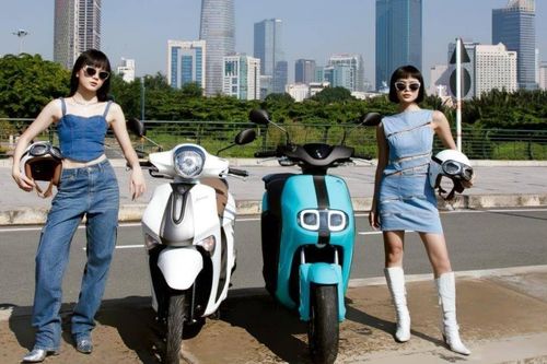 Sành điệu cùng Yamaha Janus đi 'quẩy' đêm nhạc của Blackpink