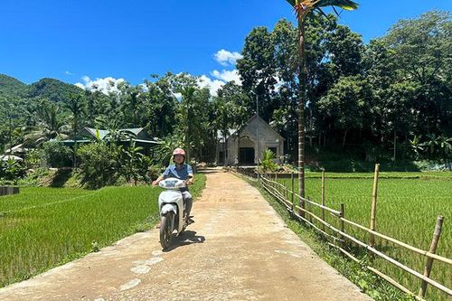 Chuyển biến tích cực trong xây dựng nông thôn mới ở Quan Sơn