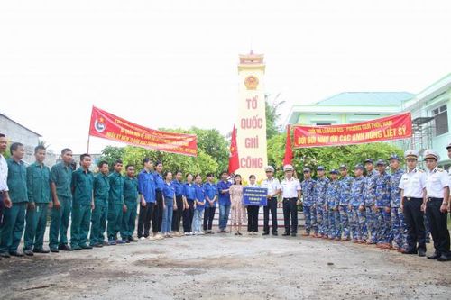 Lữ đoàn 955 tổ chức các hoạt động hướng tới kỷ niệm 76 năm Ngày Thương binh - Liệt sĩ