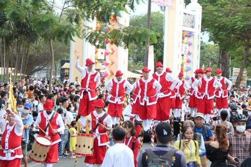 Du lịch miền Trung phục hồi mạnh mẽ dịp Hè