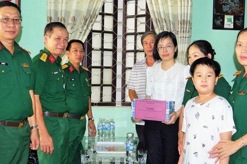 Thực hiện tốt chính sách hậu phương quân đội