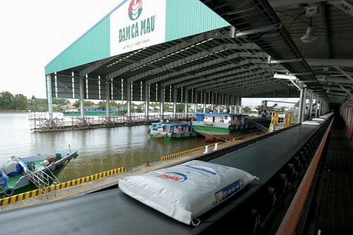 Đạm Cà Mau (DCM): Đã hoàn thành 58% kế hoạch tiêu thụ năm, xuất khẩu phân bón tích cực
