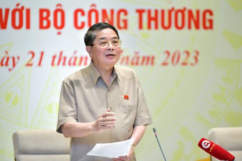 Xác định rõ trách nhiệm trong phát triển năng lượng
