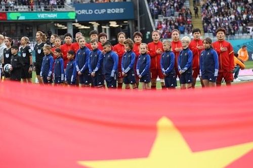 HLV ĐT nữ Mỹ: 'Việt Nam phòng ngự quá hay'