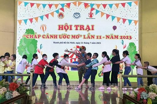 Chắp cánh ước mơ cho trẻ em có hoàn cảnh đặc biệt khó khăn