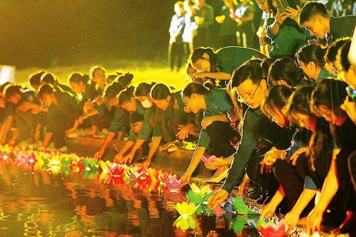 Tháng 7 tri ân