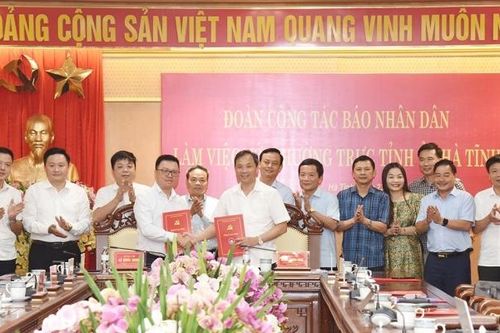 Tăng cường hợp tác tuyên truyền giữa Báo Nhân Dân và tỉnh Hà Tĩnh