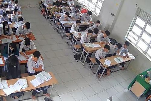 Điểm nhấn giáo dục: Không kỷ luật thầy giáo mắng học sinh 'đầu trâu, đầu chó'