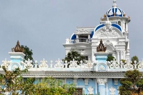 Chủ tịch tỉnh yêu cầu tiếp tục xử lý vụ 'tòa nhà đẹp nhất Cà Mau'